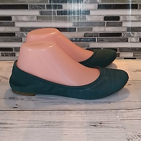 Lucky Brand 6.5 ballerina slippers - Picture 3 of 7